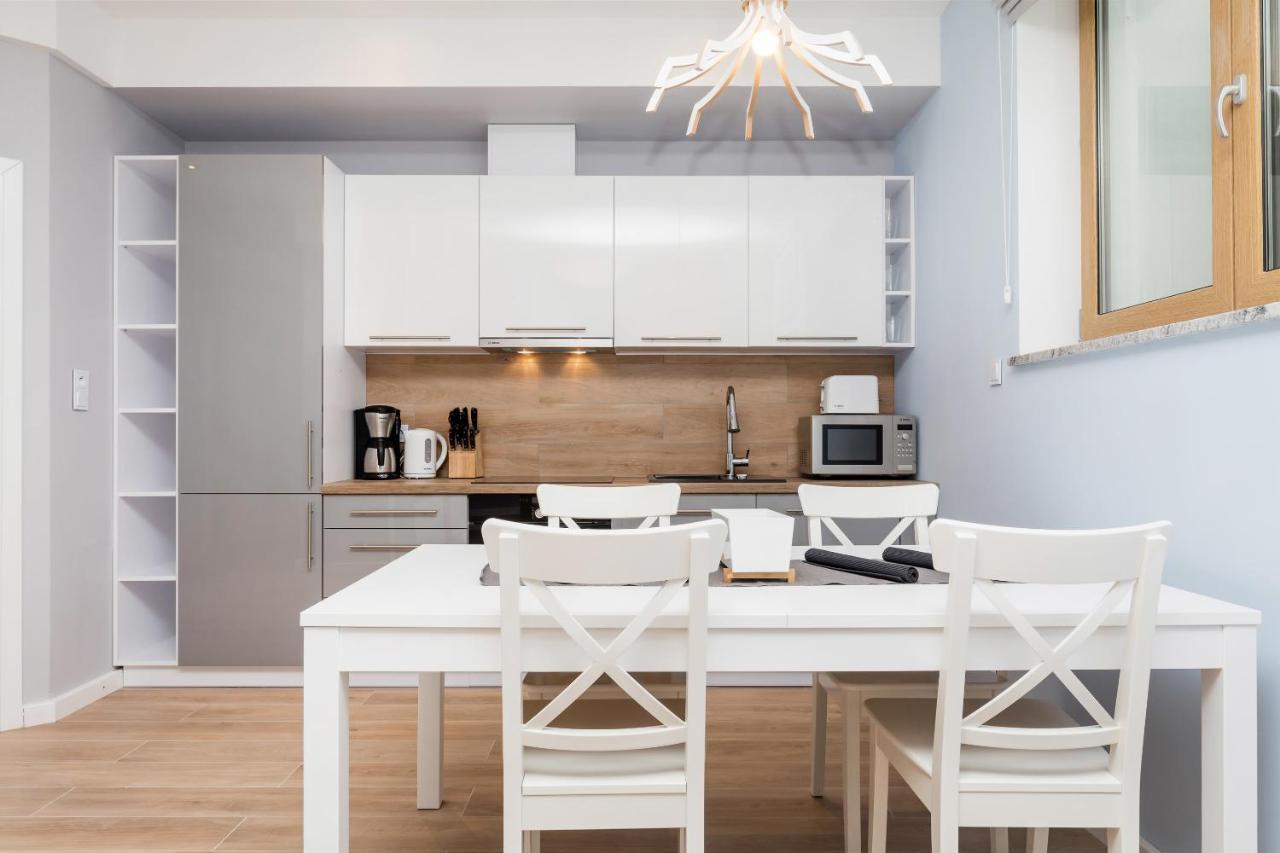 Underground Apartment In A Lux Holiday House Posejdon By Renters Prestige Kolczewo Exterior photo