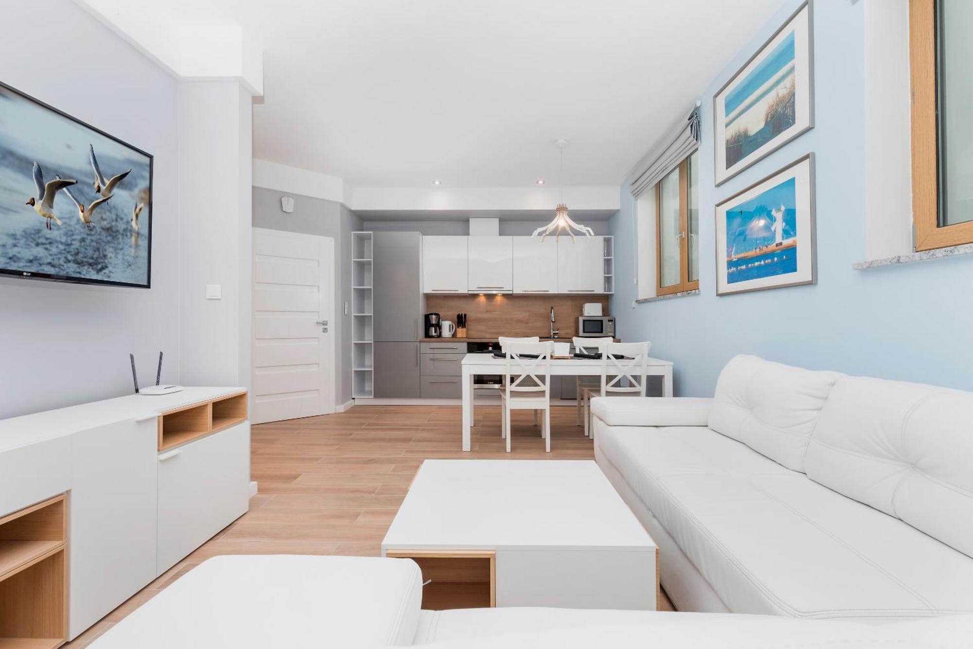 Underground Apartment In A Lux Holiday House Posejdon By Renters Prestige Kolczewo Exterior photo